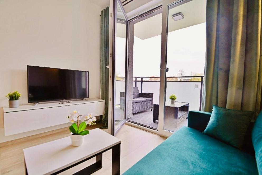Apartment Green With Private Bike Storage Свиноуйсьце Экстерьер фото